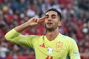 每体：凭借在俱乐部的出色状态，费兰也将在西班牙队担任9号