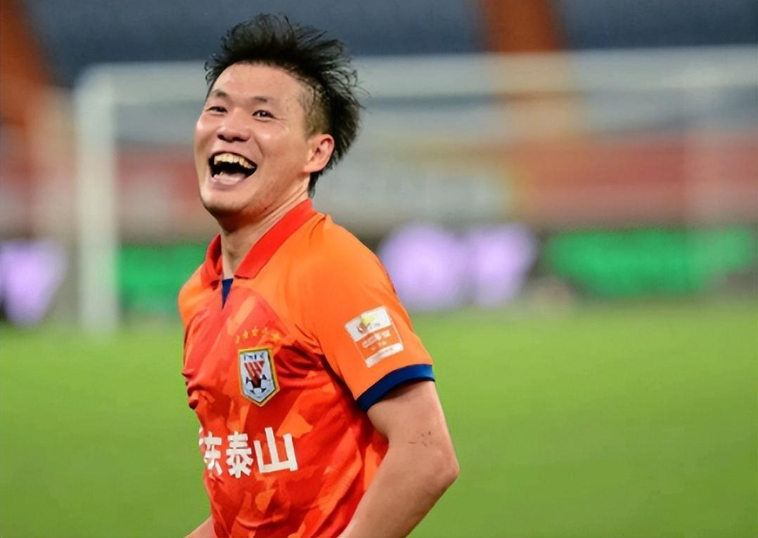 Xingkong sports-意外！他在伊万国足曾是主力后腰，为何如今邵佳一却一分钟不让上